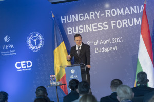 PÉTER SZIJJÁRTÓ: ECONOMIC COOPERATION HAS PUT A LOT TO THE HUNGARIAN-ROMANIAN RELATIONS